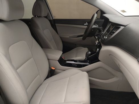 Used 2017 Hyundai Tucson SE image 21