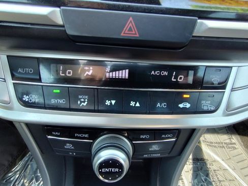 Used 2013 Honda Accord Touring image 19
