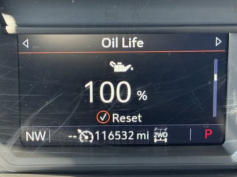 Used 2021 GMC Sierra 2500 SLE w/ SLE Value Package; image 14