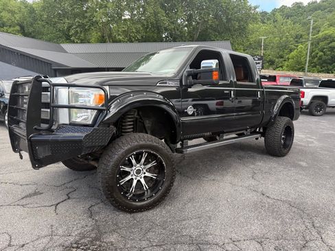 Used 2015 Ford F250 Platinum w/ FX4 Off-Road Package image 69
