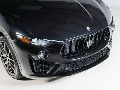 Used 2022 Maserati Levante Modena image 29