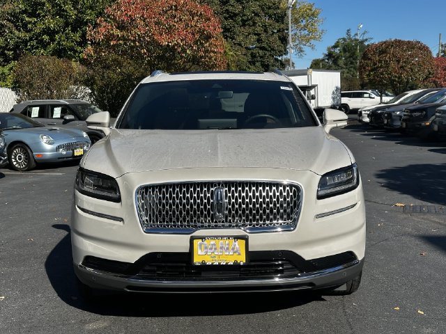 Certified 2023 Lincoln Nautilus Reserve w/ Equipment Group 201A AWD/4WD image 2