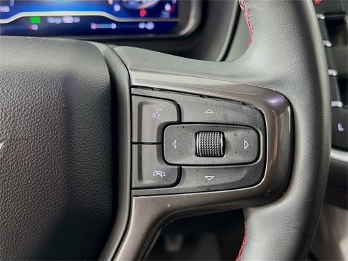 Used 2024 Chevrolet Suburban RST w/ Luxury Package image 35