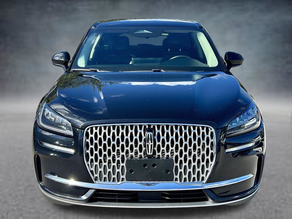Used 2023 Lincoln Corsair AWD image 2