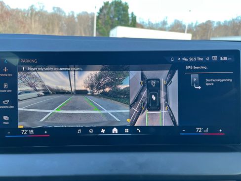 Certified 2025 BMW X3 xDrive30i w/ Premium Package image 19