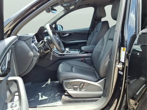 Used 2023 Audi Q7 3.0T Premium w/ Convenience Package AWD/4WD image 17