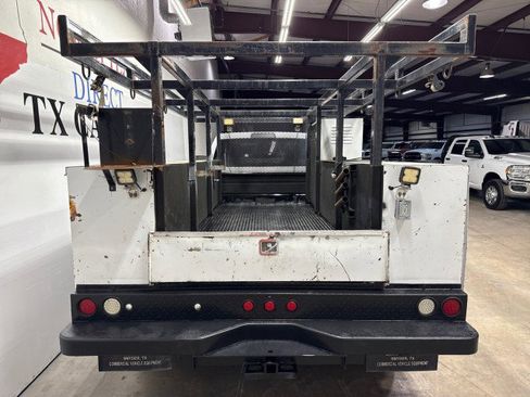 Used 2017 RAM 5500 Tradesman w/ Power & Remote Entry Group image 7