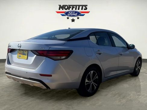 Used 2023 Nissan Sentra SV image 5