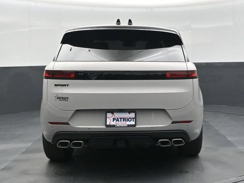 Used 2026 Land Rover Range Rover Sport Autobiography AWD/4WD image 24