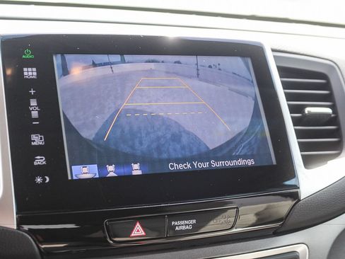 Used 2016 Honda Pilot EX image 24