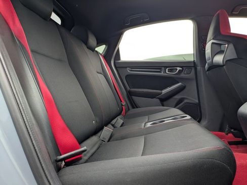 Used 2024 Honda Civic Type R image 15