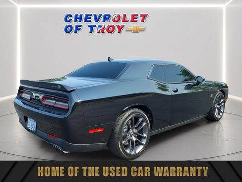 Used 2023 Dodge Challenger R/T Scat Pack RWD image 9