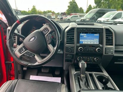 Used 2018 Ford F150 Raptor w/ Equipment Group 802A Luxury AWD/4WD image 17