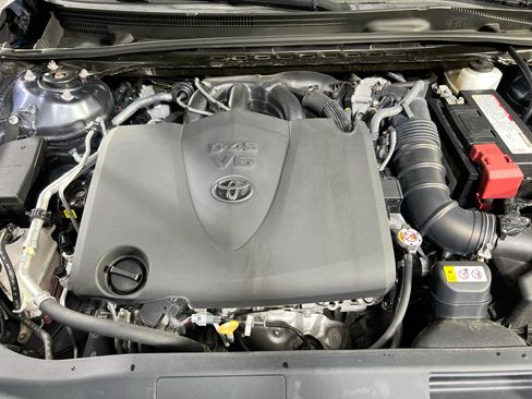 Used 2019 Toyota Avalon Limited w/ All Weather Liner Package FWD image 31