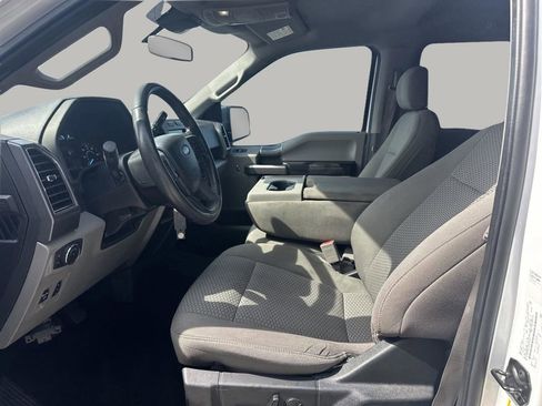Used 2019 Ford F150 XLT w/ Equipment Group 302A Luxury AWD/4WD image 10