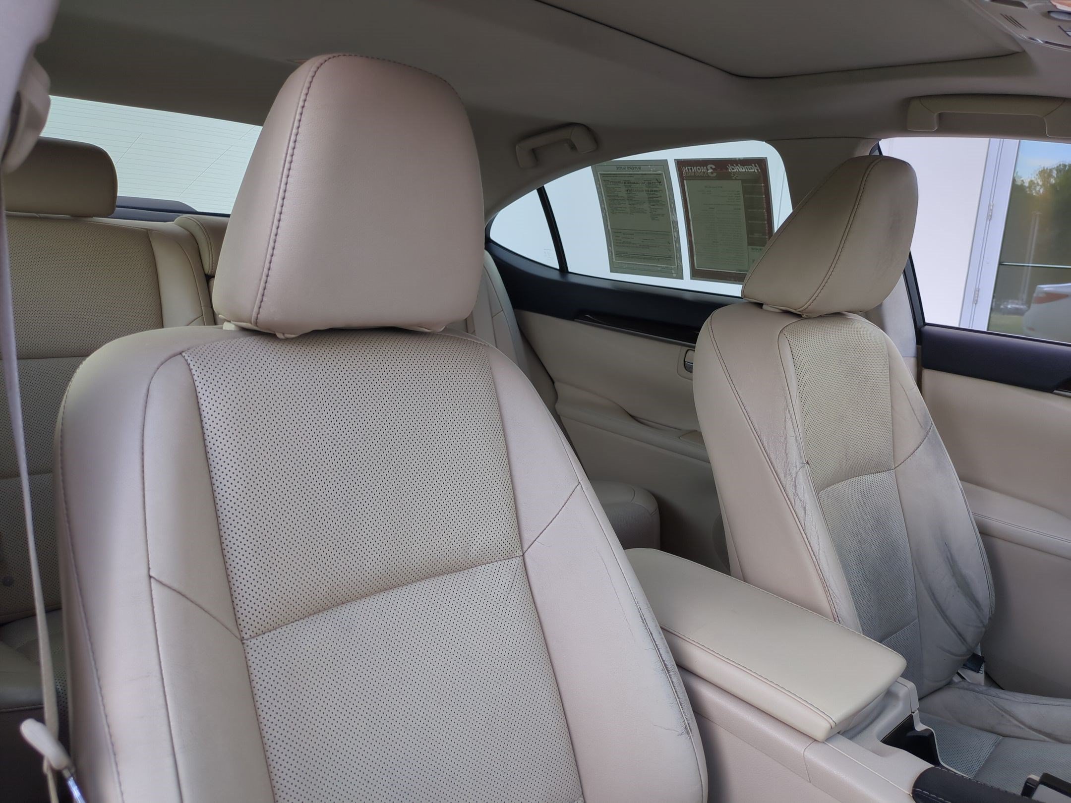 Used 2015 Lexus ES 350 w/ Luxury Package FWD image 33