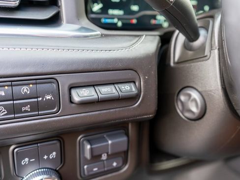 Used 2023 GMC Yukon Denali Ultimate image 14