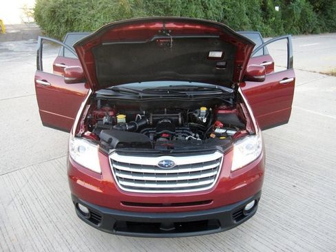 Used 2010 Subaru Tribeca Limited image 32