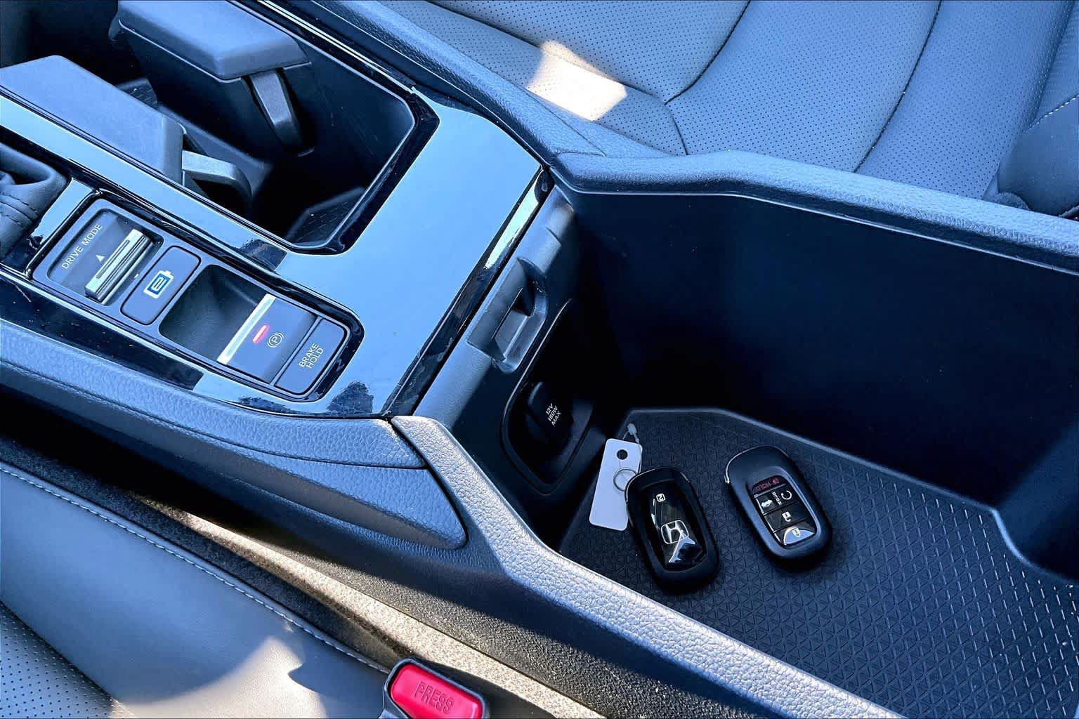 Certified 2025 Honda Accord EX-L image 15
