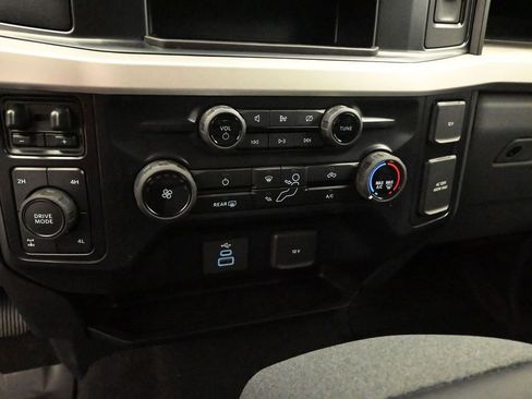 Certified 2024 Ford F250 XLT w/ FX4 Off-Road Package image 16