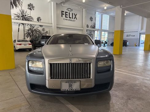 Used 2011 Rolls-Royce Ghost image 3