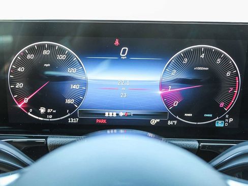 New 2026 Mercedes-Benz GLA 250 image 23