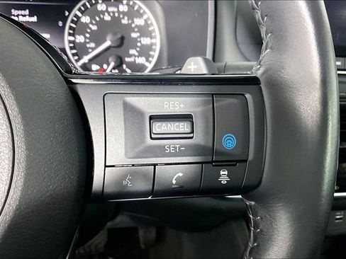 Used 2023 Nissan Rogue SV w/ SV Premium Package AWD/4WD image 19