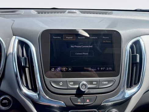 Used 2023 Chevrolet Equinox LT FWD image 16