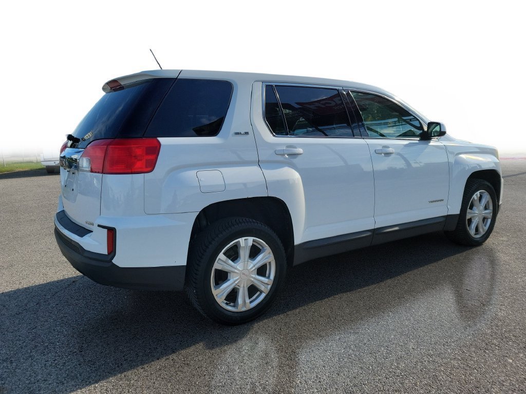 Used 2017 GMC Terrain SLE AWD/4WD image 4