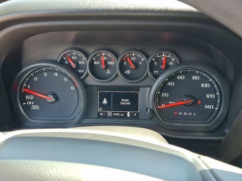 Used 2024 Chevrolet Silverado 1500 Custom Trail Boss AWD/4WD image 26
