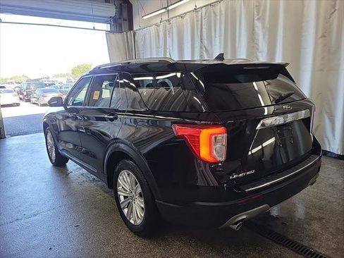 Used 2021 Ford Explorer Limited w/ Equipment Group 301A RWD image 8