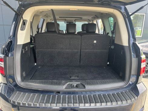 Used 2023 Nissan Armada SL image 24