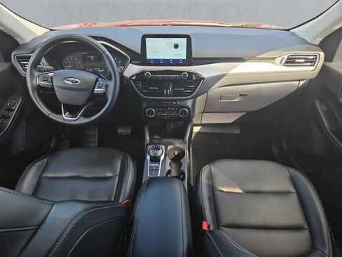 Certified 2022 Ford Escape SEL image 9