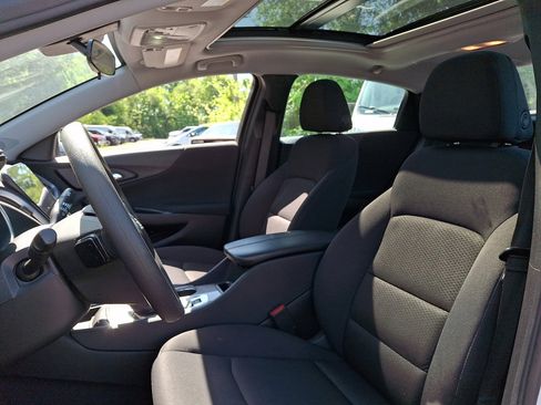 Used 2023 Chevrolet Malibu LT FWD image 21