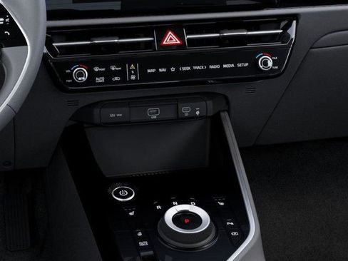 New 2026 Kia Niro Wind FWD image 23