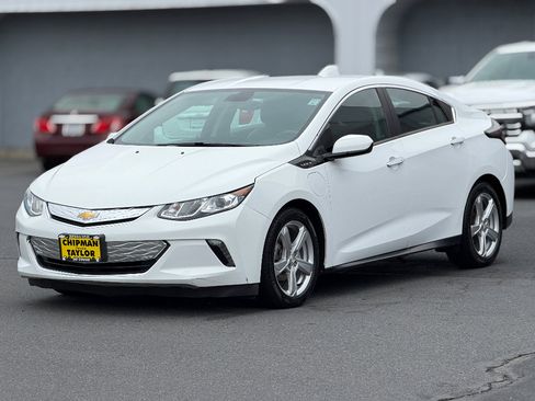 Used 2017 Chevrolet Volt LT w/ Comfort Package image 13