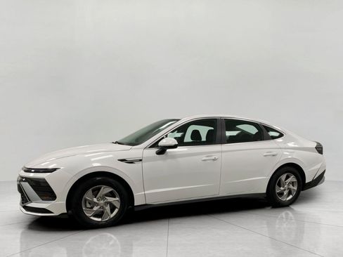 Certified 2025 Hyundai Sonata SE FWD image 7