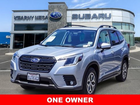 Used 2024 Subaru Forester Premium AWD/4WD image 3