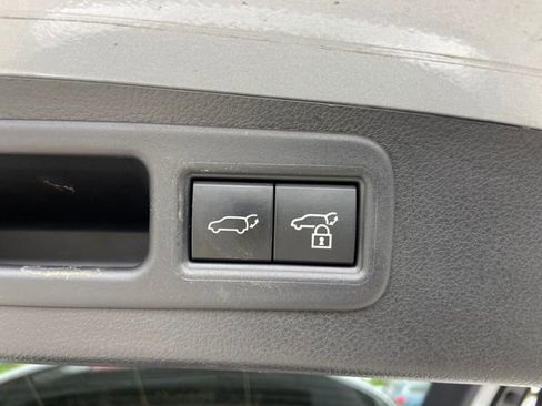 Certified 2023 Lexus RX 350 Premium w/ Cold Area Package AWD/4WD image 33
