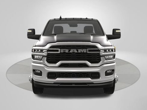 New 2025 RAM 3500 Big Horn AWD/4WD image 9