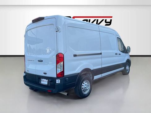 Used 2024 Ford Transit 250 148 Medium Roof Extended AWD image 7