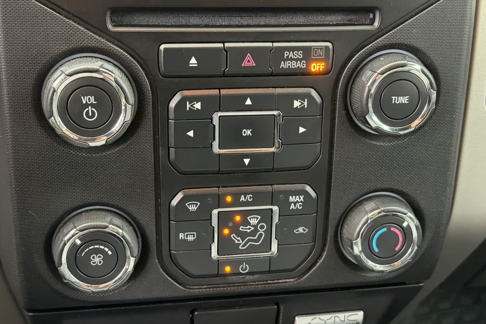 Used 2013 Ford F150 XLT w/ Luxury Equipment Group AWD/4WD image 21