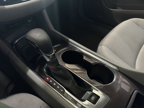 Used 2024 Chevrolet Malibu LT image 31