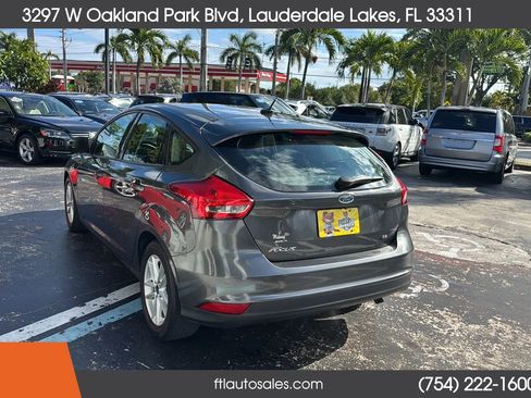 Used 2018 Ford Focus SE image 8