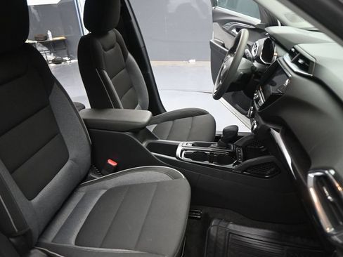 Used 2023 Chevrolet TrailBlazer LT w/ Convenience Package FWD image 20