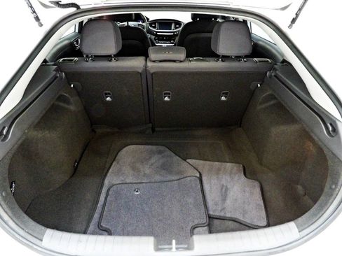 Used 2019 Hyundai Ioniq Blue FWD image 13