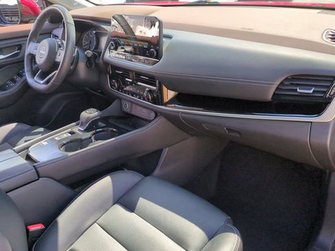 Certified 2023 Nissan Rogue SL w/ SL Premium Package image 23