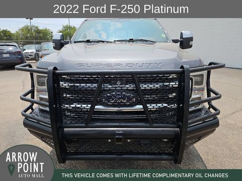 Used 2022 Ford F250 Platinum w/ FX4 Off-Road Package AWD/4WD image 3