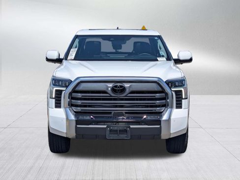 Used 2024 Toyota Tundra Limited AWD/4WD image 2