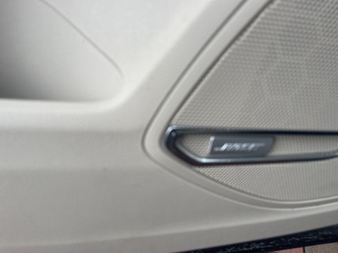 Used 2023 Buick Envision Avenir AWD/4WD image 24